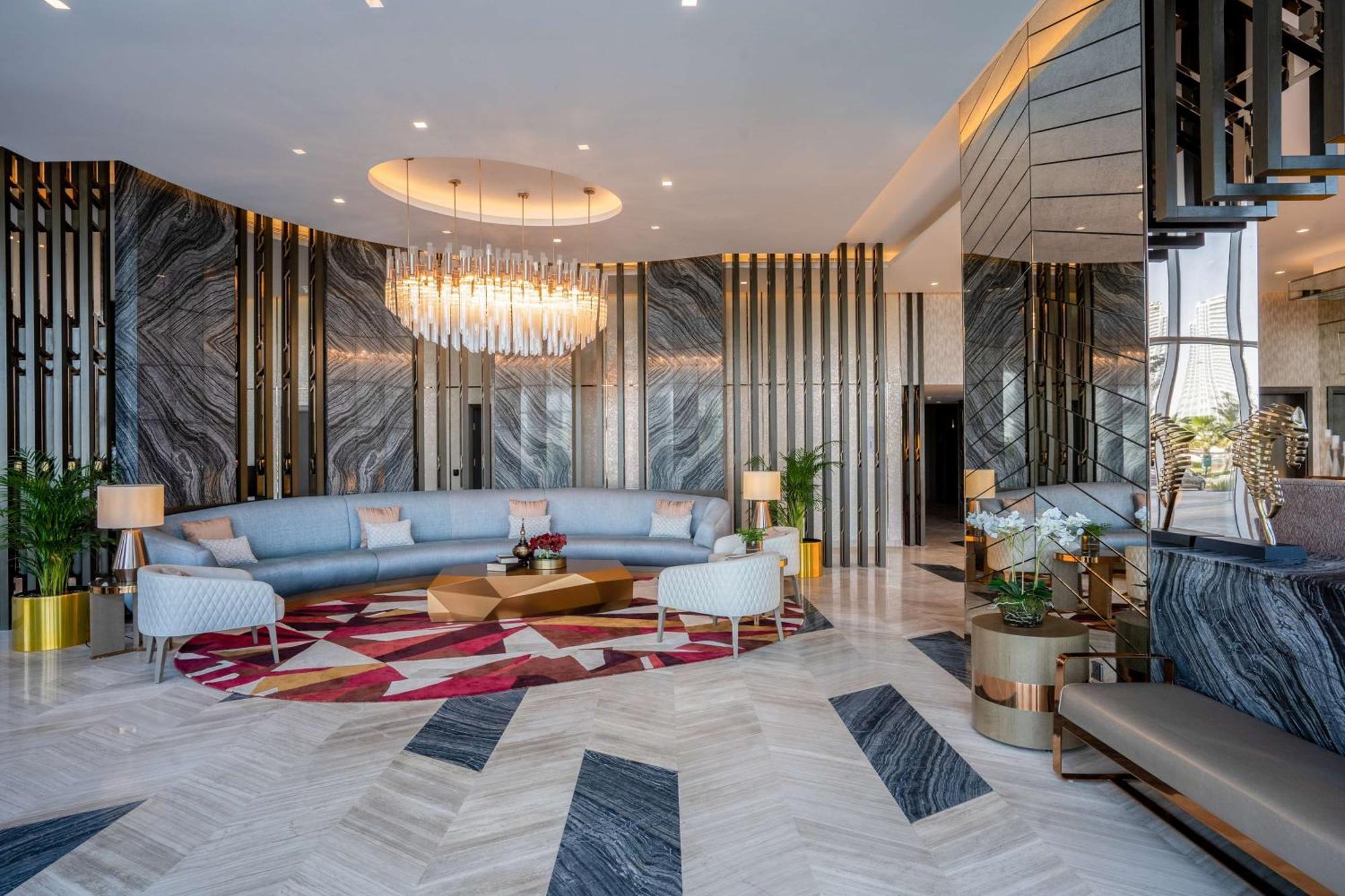 ホテル Radisson Dubai Damac Hills エクステリア 写真
